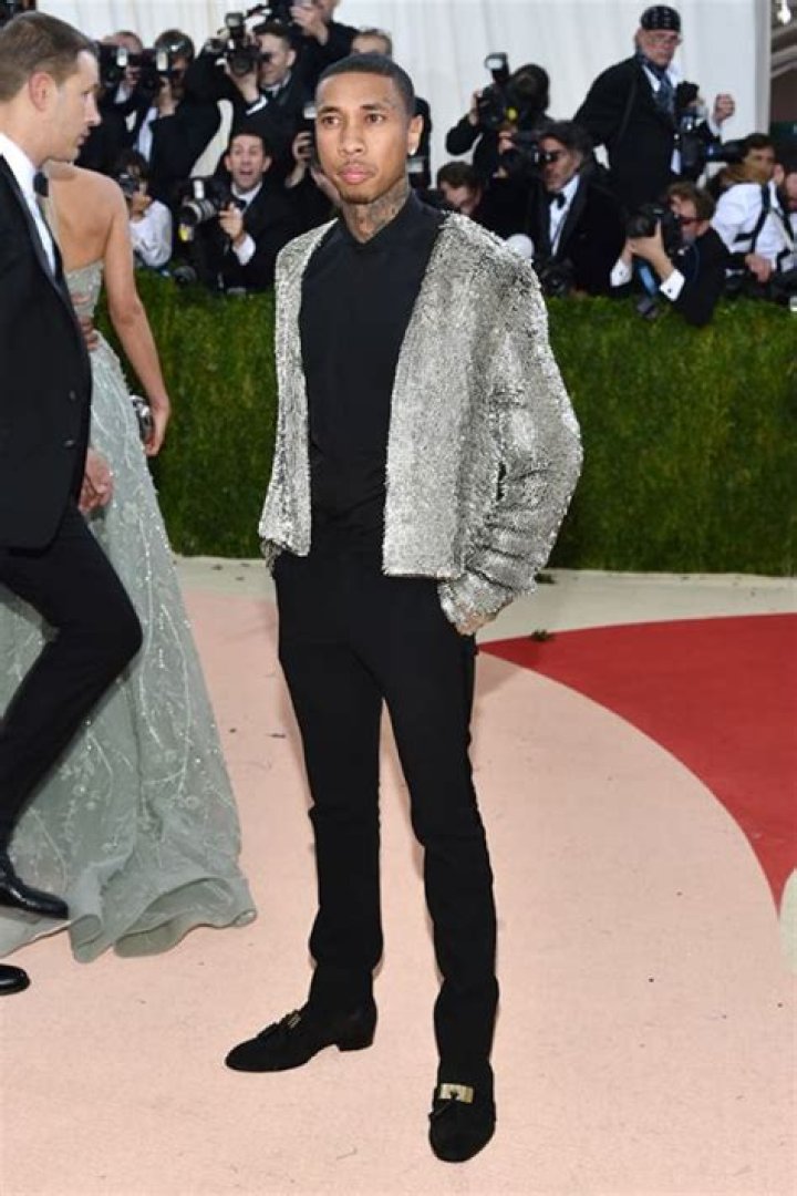 2016 Met Gala: Men’s Fashion — See The Red Carpet’s Hottest Hunks