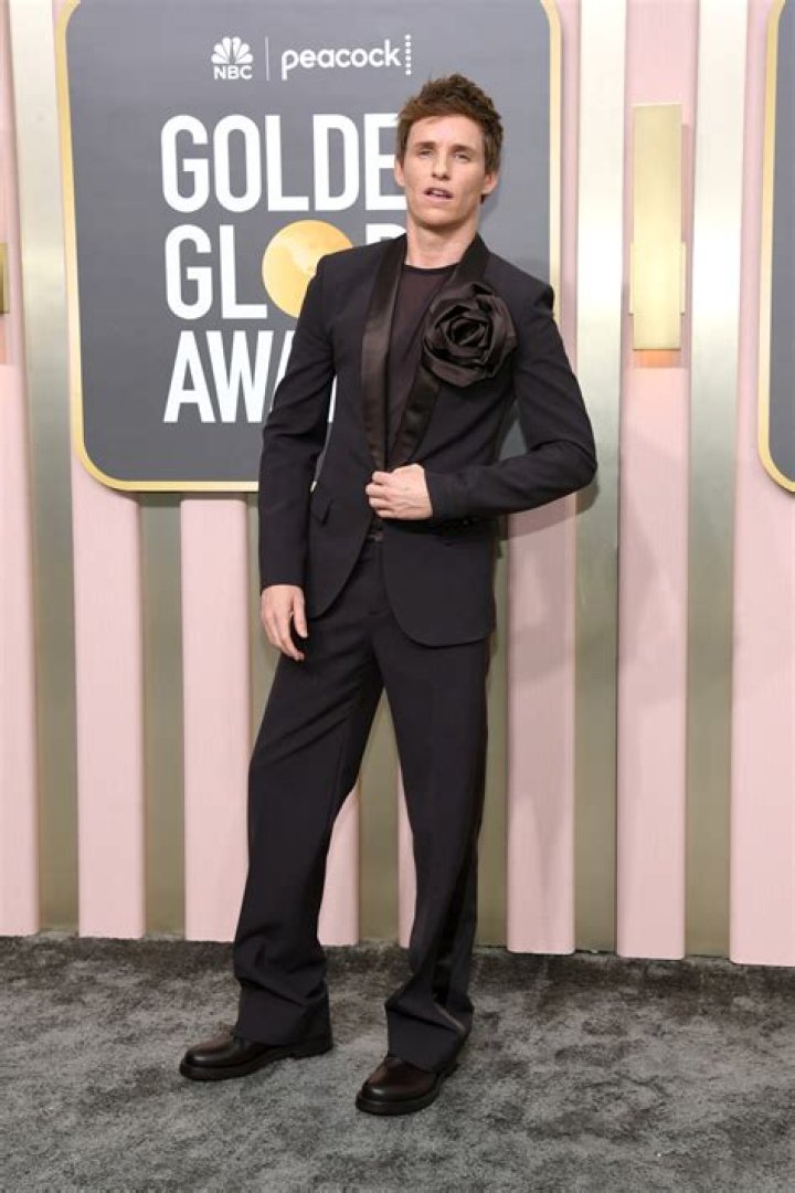 2017 MTV Awards Men’s Fashion — See The Red Carpet’s Hottest Hunks