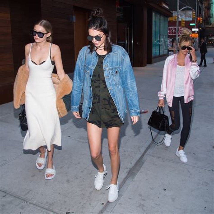 8 Cotton Shorts Under $40 To Rock This Summer Just Like Bella Hadid & Hailey Bieber