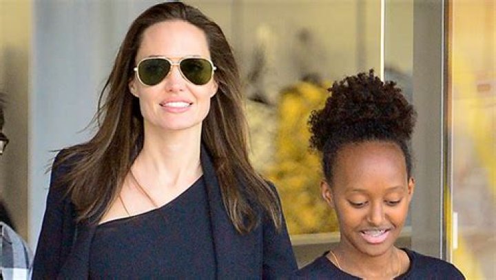 Angelina Jolie Shops With Maddox & Zahara In New York: Photos – Hollywood Life
