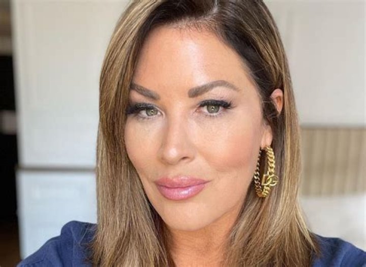 At Home With Emily Simpson: ‘RHOC’ Star Is Loving Her Virtual Workouts That Keep The Pounds Off