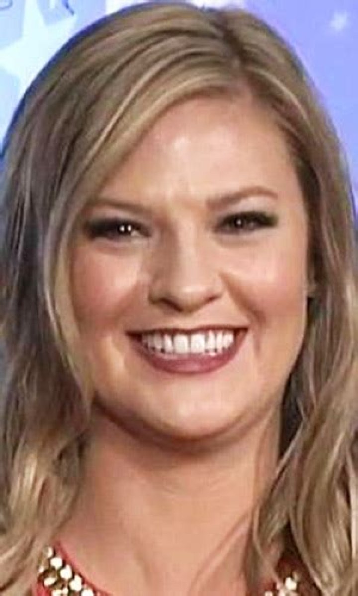 Ayla Brown Celebrity Profile – Hollywood Life