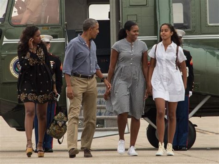 Barack Obama Says He Wants Daughters To ‘Inherit’ A ‘Country That Respects Everyone’ As Michelle Digs At Trump