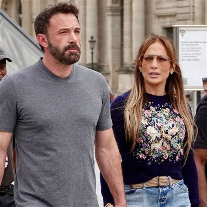 Ben Affleck & Jennifer Lopez Link Arms Heading To Melrose Trading Post: Photos