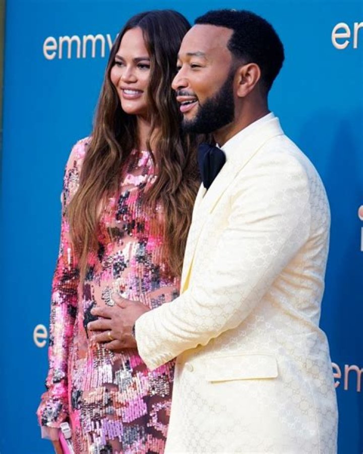 Bill & Melinda’s Daughter Expecting 1st Child – Hollywood Life