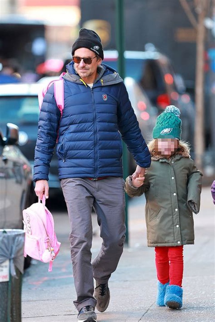Bradley Cooper Holds Hands With Adorable Lea, 4, On Stroll Around NYC — See Cute Pics