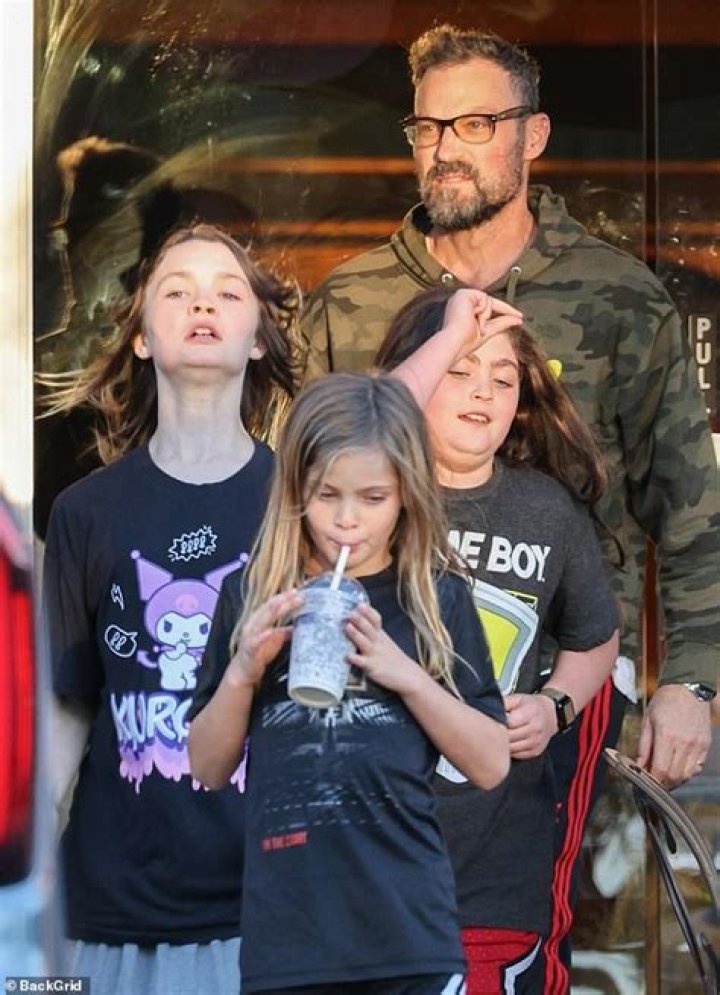 Brian Austin Green Is ‘Struggling’ 3 Weeks After Announcing Split From Megan Fox — ‘He’s Heartbroken’