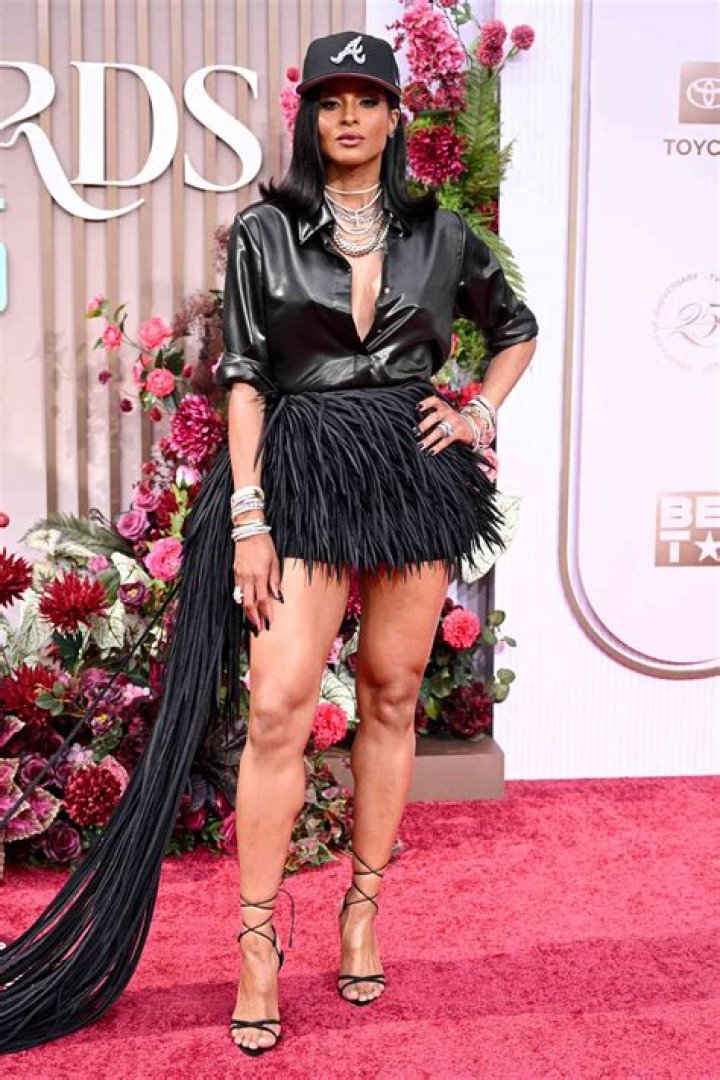 Ciara’s Style At AMAs 2019 — See Her Hosting Looks