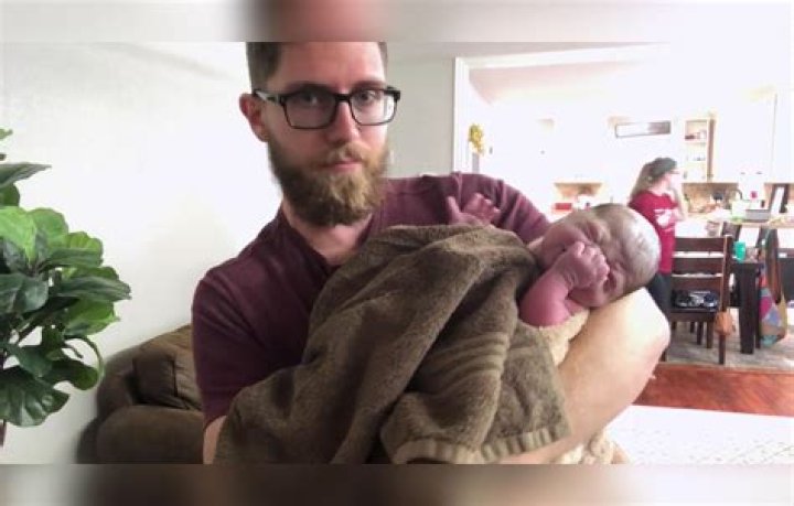‘Counting On’ Recap: Jessa Duggar Gives Birth To Baby Henry After 5 Hours Of Labor