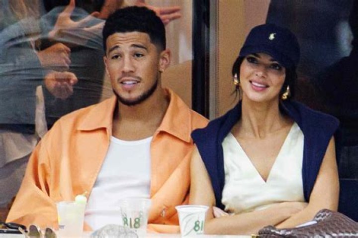 Devin Booker Celebrates ‘Beautiful’ Girlfriend Kendall Jenner On Her 26th Birthday — Photos