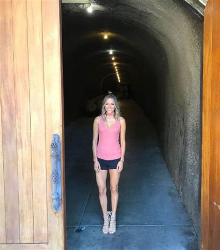 Did Jana Kramer Just Surpass Carrie Underwood For Country’s Best Legs? Trainer Tips