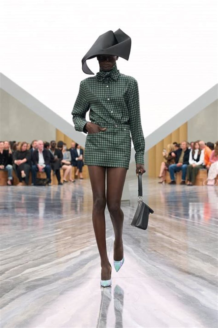 Dior Men’s Fashion Spring/Summer Show 2023: Photos Of Christina Aguilera & More