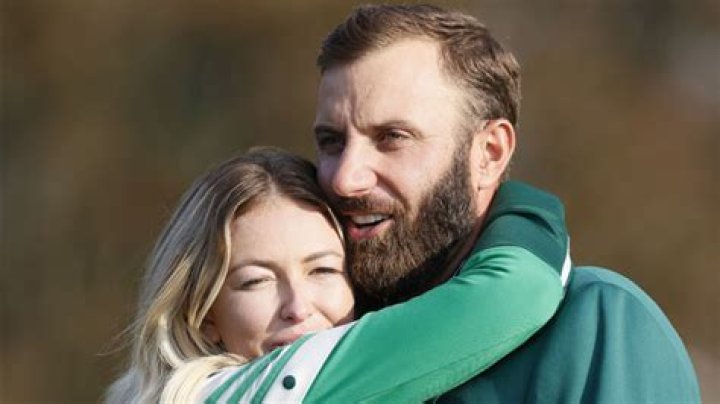 Dustin Johnson Jokes About Back Injury & Blames Paulina Gretzky: Video – Hollywood Life