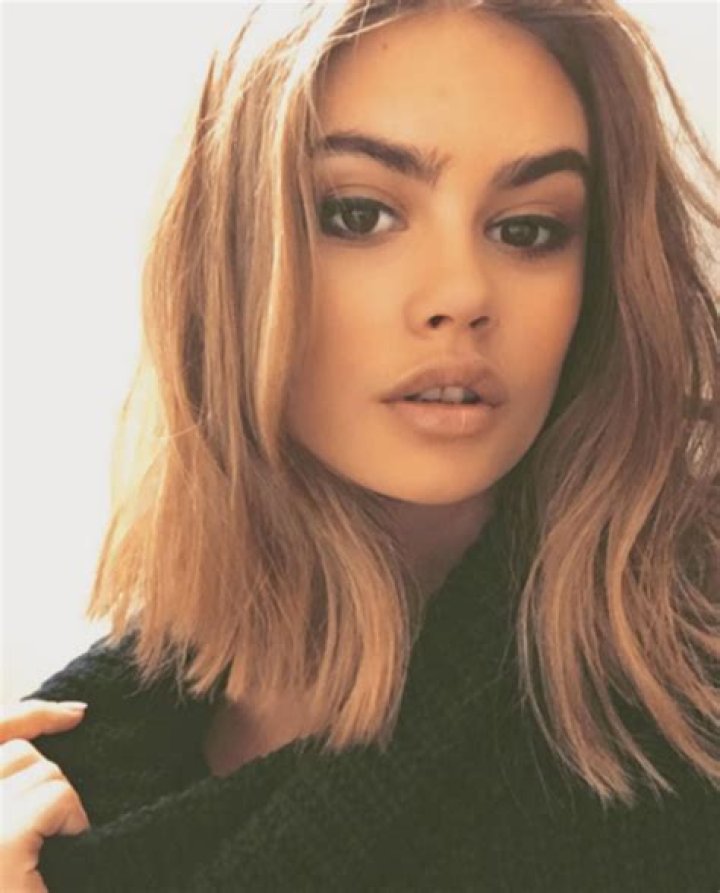 Ella Ross — PICS