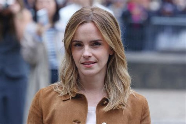 Emma Watson's Brown University Peers Protected Her, Not Bullied Her! Exclusive – Hollywood Life