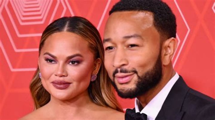 Get Ready For Spring Like Chrissy Teigen With This $35 Maxi Dress That Has Over 10,000 Reviews