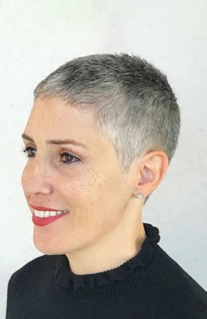 Gets A Buzz Cut For Shorter Look – Hollywood Life