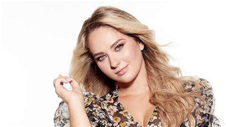 Gidget, Mercedes Scoop & More — Skyler Joy Interview – Hollywood Life