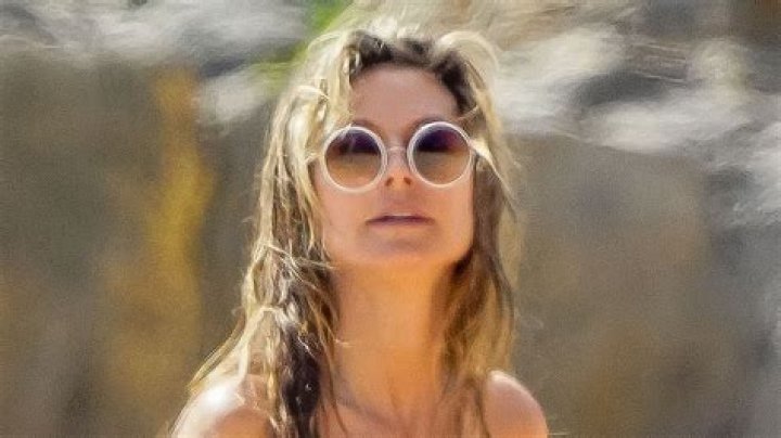 Heidi Klum Goes Makeup-Free & Rocks Bikini — See Her Stunning Pics – Hollywood Life