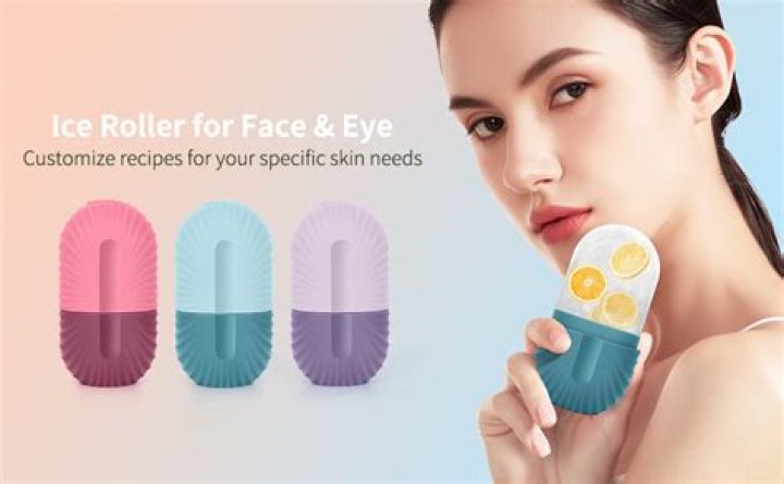 If You’re Suffering From Under Eye Bags, This Vibrating Facial Roller Reduces Puffiness & It’s On Sale
