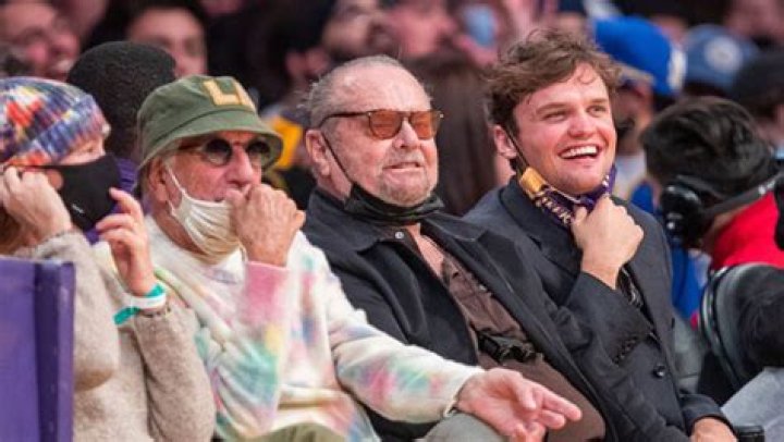 Jack Nicholson Attends Los Angeles Lakers Game — Pic – Hollywood Life