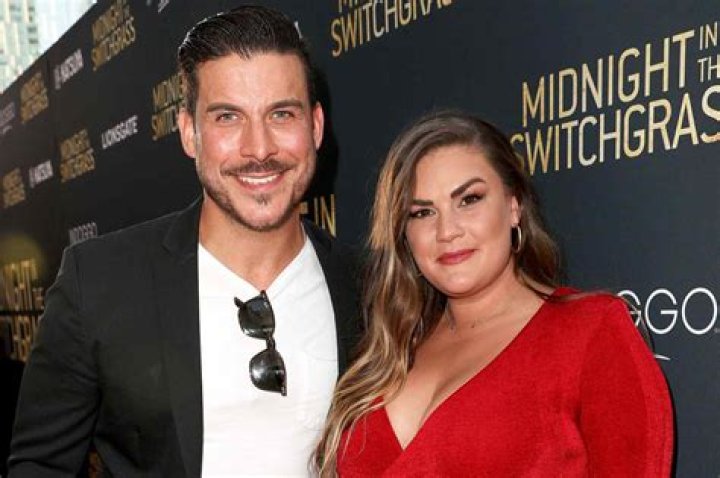 Jax Taylor’s Reason For Not Wearing Wedding Ring From Brittany Cartwright – Hollywood Life