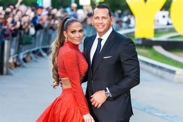 Jennifer Lopez & Alex Rodriguez’s Romance Timeline – Photos Of The Couple