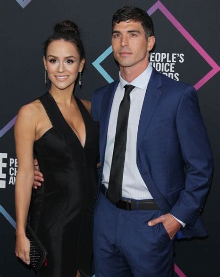 Jessica Graf & Cody Nickson — PICS