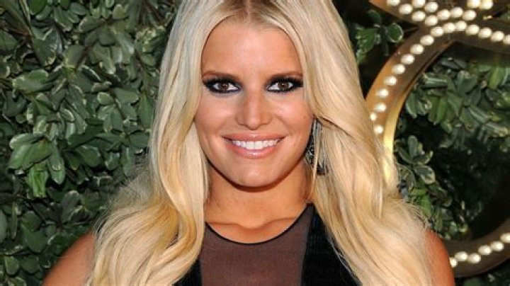 Jessica Simpson Quit Cheerleading After She Was Called A ‘Lesbian’ Over Child Molestation