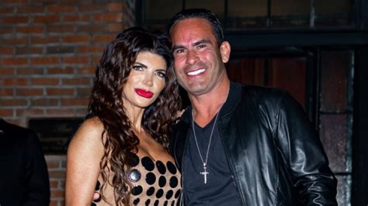 Joe Giudice Has ‘Not Given Up’ On Deportation Appeal: His ‘World Revolves Around’ His Daughters