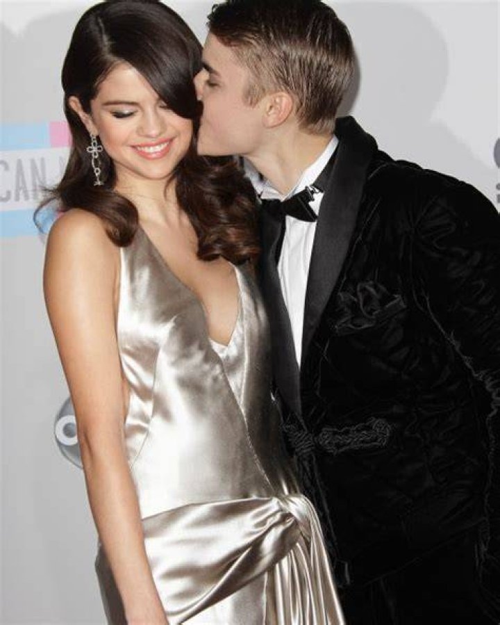 Justin Bieber Seemingly Shades Ex Selena Gomez At His Birthday Party – Hollywood Life