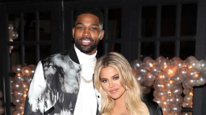 Khloe Kardashian Bares Her Toned Abs In Hot Gym Pic After Tristan Thompson Leaves Flirty Comment