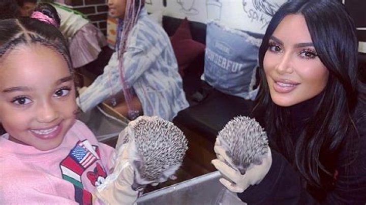 Kim Kardashian Gets Trolled With ‘LOST’, ‘RHONY’ & More Memes After She Flies Family To Private Island For B-Day