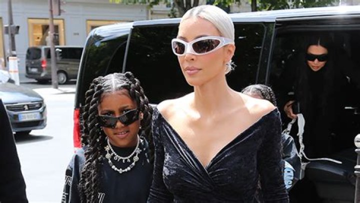 Kim Kardashian & North West Create Her ‘Hairstyle Of The Day’: Video – Hollywood Life