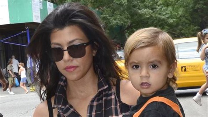 Kourtney Kardashian Photobombs Mason Disick’s New TikTok As He Shows Off His Dance Moves