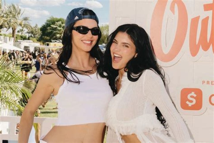 Kylie Jenner Calls Sister Kendall A ‘Whore’ — Too Mean?