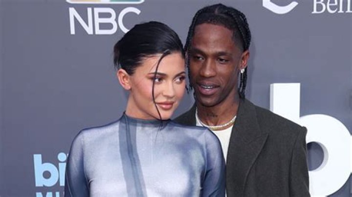 Kylie Jenner Reveals Son’s Name Is Still ‘Officially’ Wolf 6 Months After Announcing Change