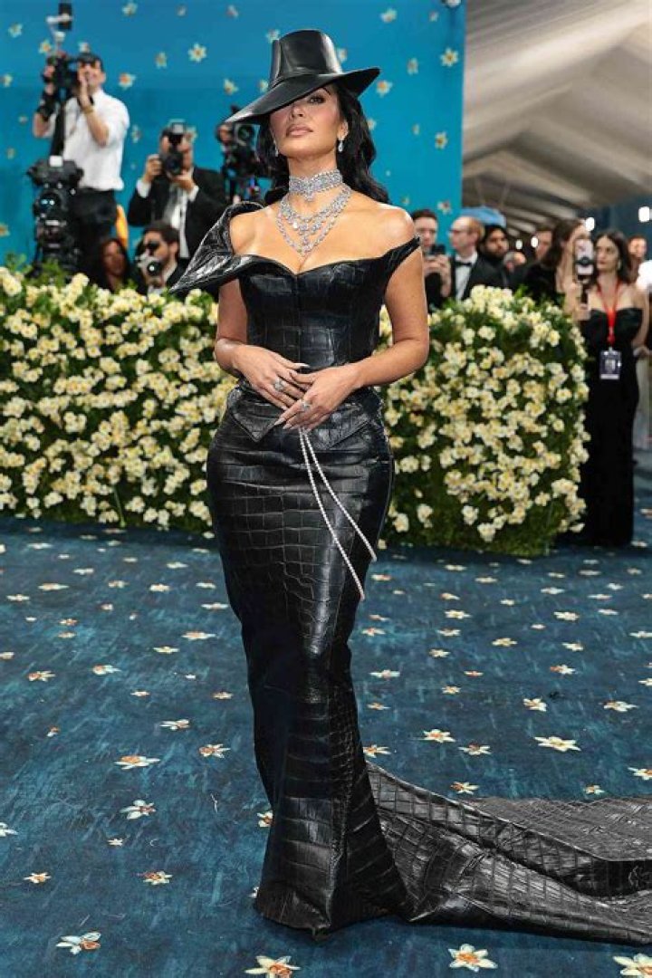 Lana Del Rey Smiles With Kim Kardashian at the Met Gala After Taylor Swift Releases ‘thanK you aIMee’