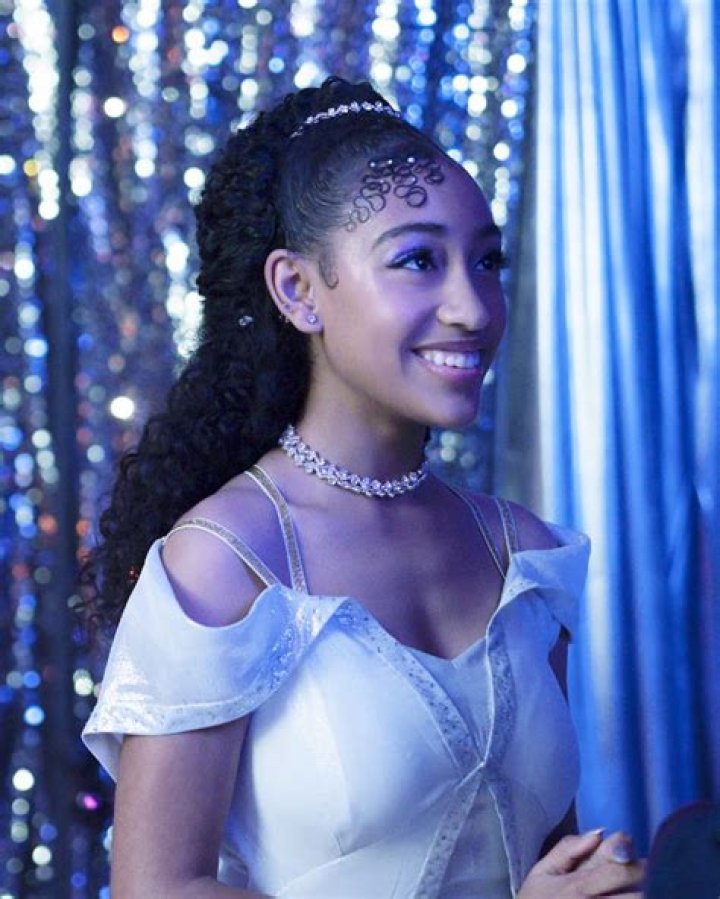 Lexi Underwood Applauds ‘Sneakerella’s Fresh Spin: Kira’s Not A ‘Damsel In Distress’