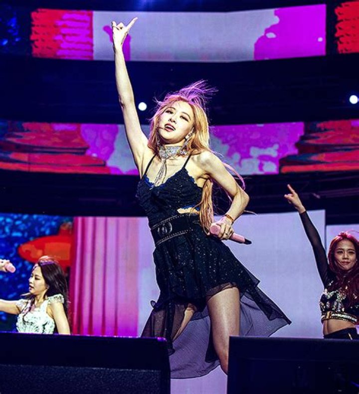 Meet the K-Pop Sensation Headlining Coachella – Hollywood Life