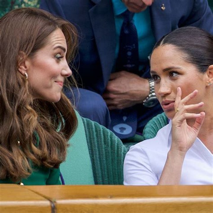 Meghan Markle’s Former Chief Of Staff Praises Her After Royal Sources Claim She’s ‘Difficult’ To Work With