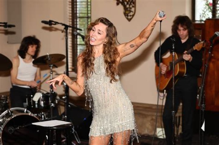 Miley Cyrus: Was She On Drugs During Her VMA Performance?