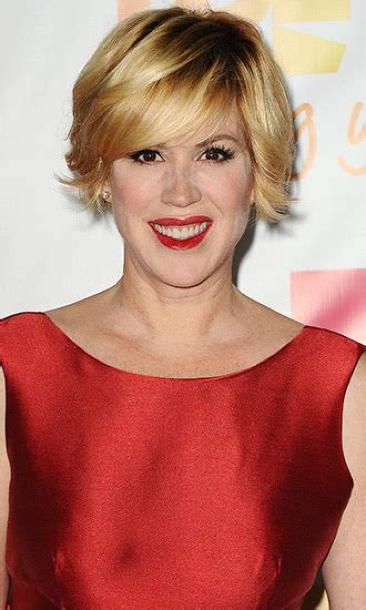 Molly Ringwald Celebrity Profile – Hollywood Life