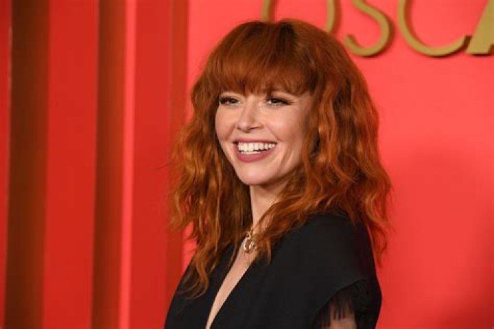 Natasha Lyonne Celebrity Profile – Hollywood Life