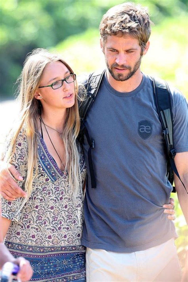 Paul Walker’s Girlfriend Jasmine Pilchard-Gosnell — First Pics After Accident – Hollywood Life
