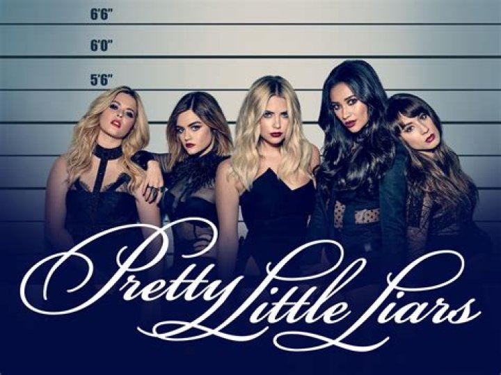 ‘Pretty Little Liars’ Scoop: Aria’s Problems With Ezra ‘Eat Away At Her’