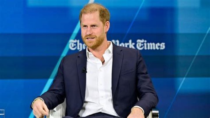 Prince Harry Says UK Journalist Makes Him ‘Sick’ – Hollywood Life
