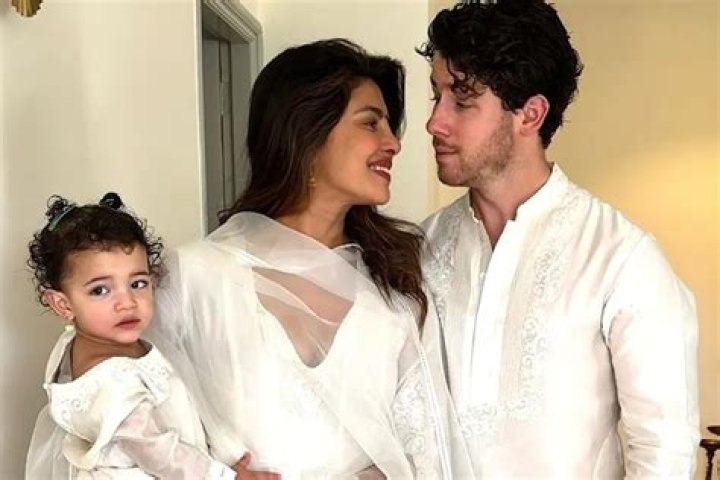 Priyanka Chopra Reveals 1st Time Nick Jonas Wrote Song About Her – Hollywood Life