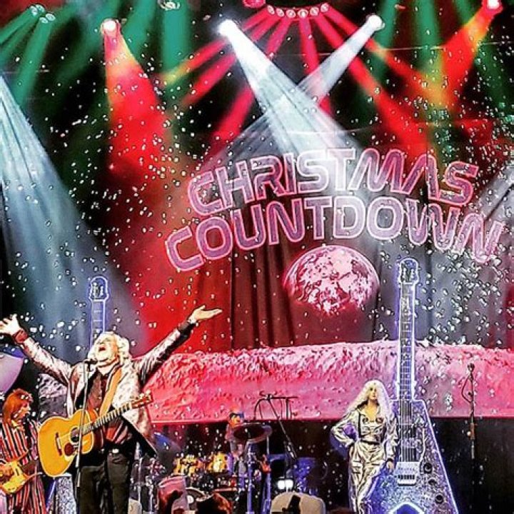 Robert Earl Keen ‘Reinvents’ His Xmas Concert For A Holiday Livestream – Hollywood Life