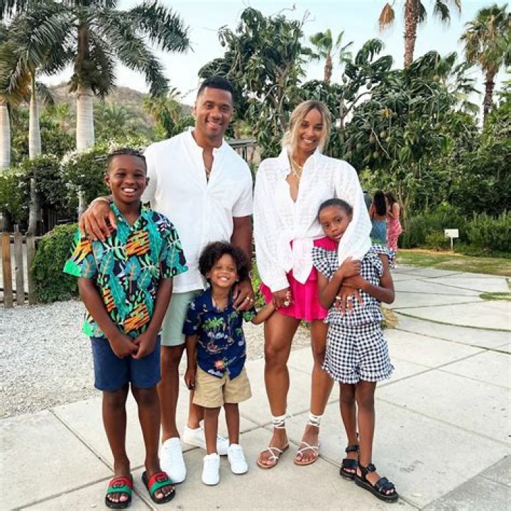 Russell Wilson Encourages Son Win, 7 Months, To Crawl In New Video & Ciara Reveals How Far He’s Gotten